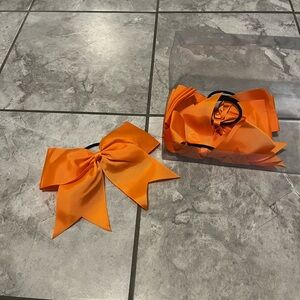 Matching Orange Hair Bows (6)